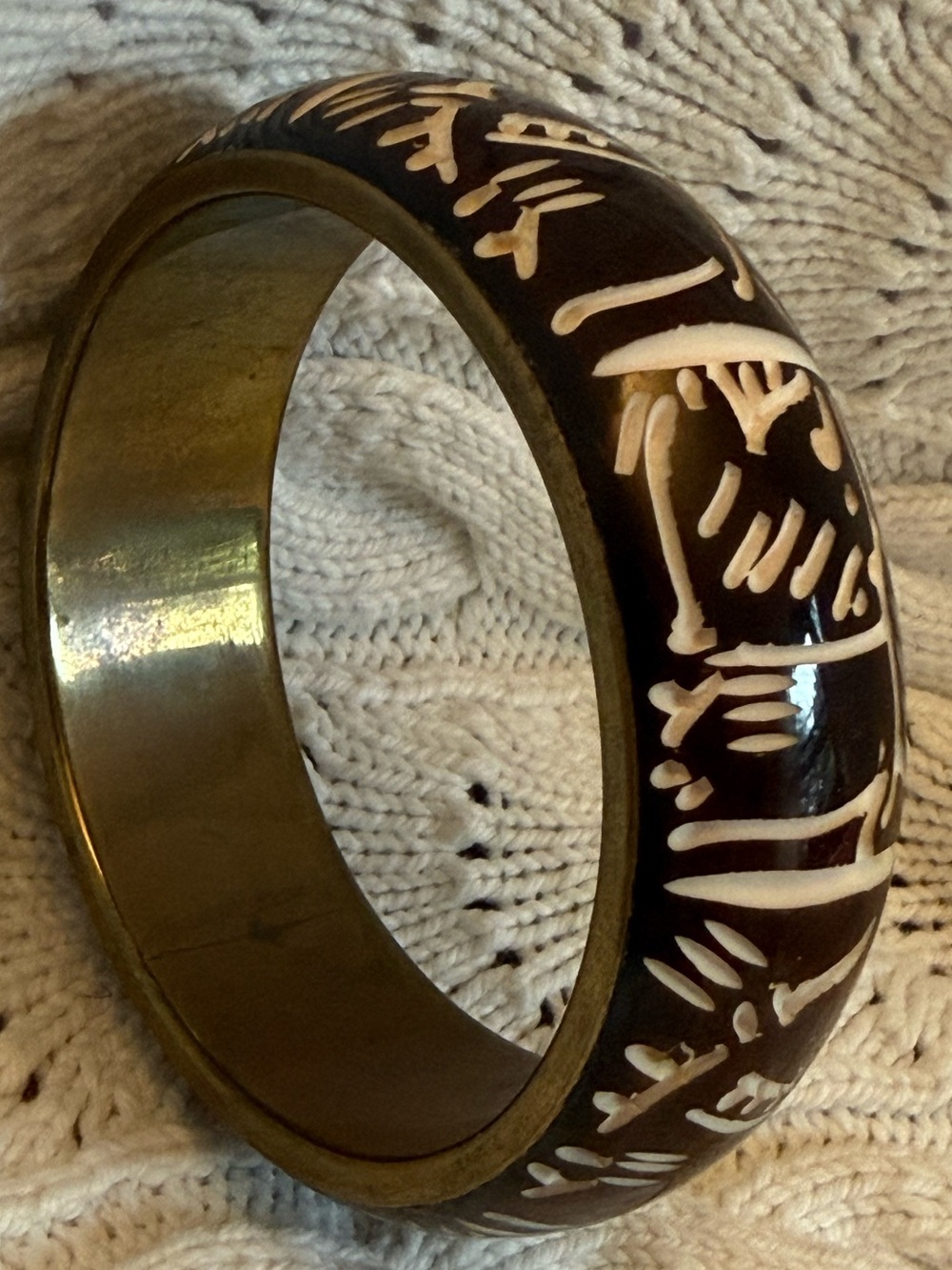 Vintage Brass Boho Carved Tribal Fish Motif Bangle Bracelet 1990 India Abstract